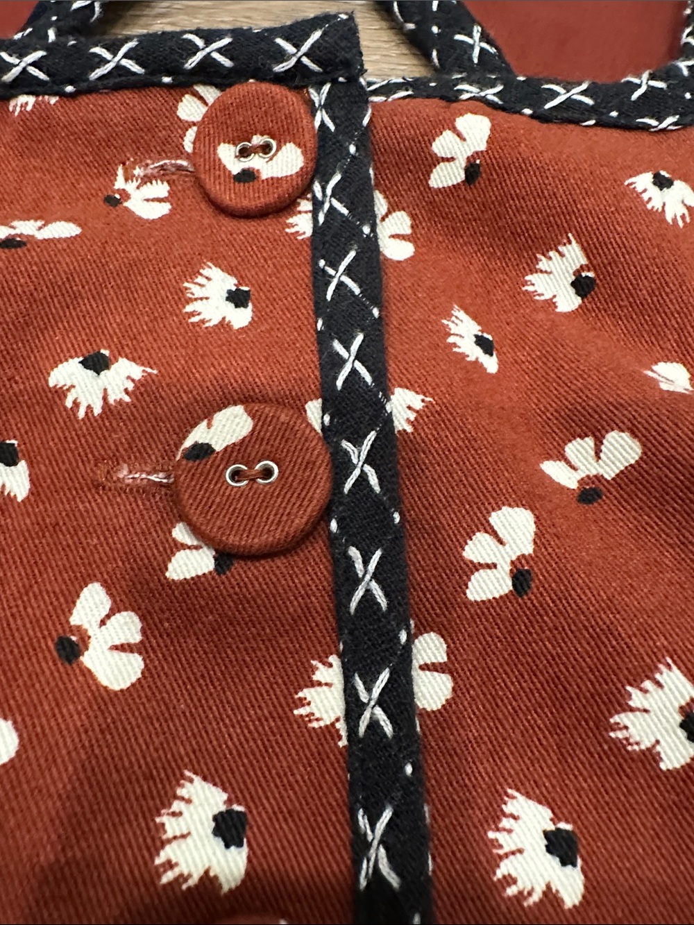 Anthropologie Rust Midi Dress with White Floral Print and Black Trim - Picture 5 of 16